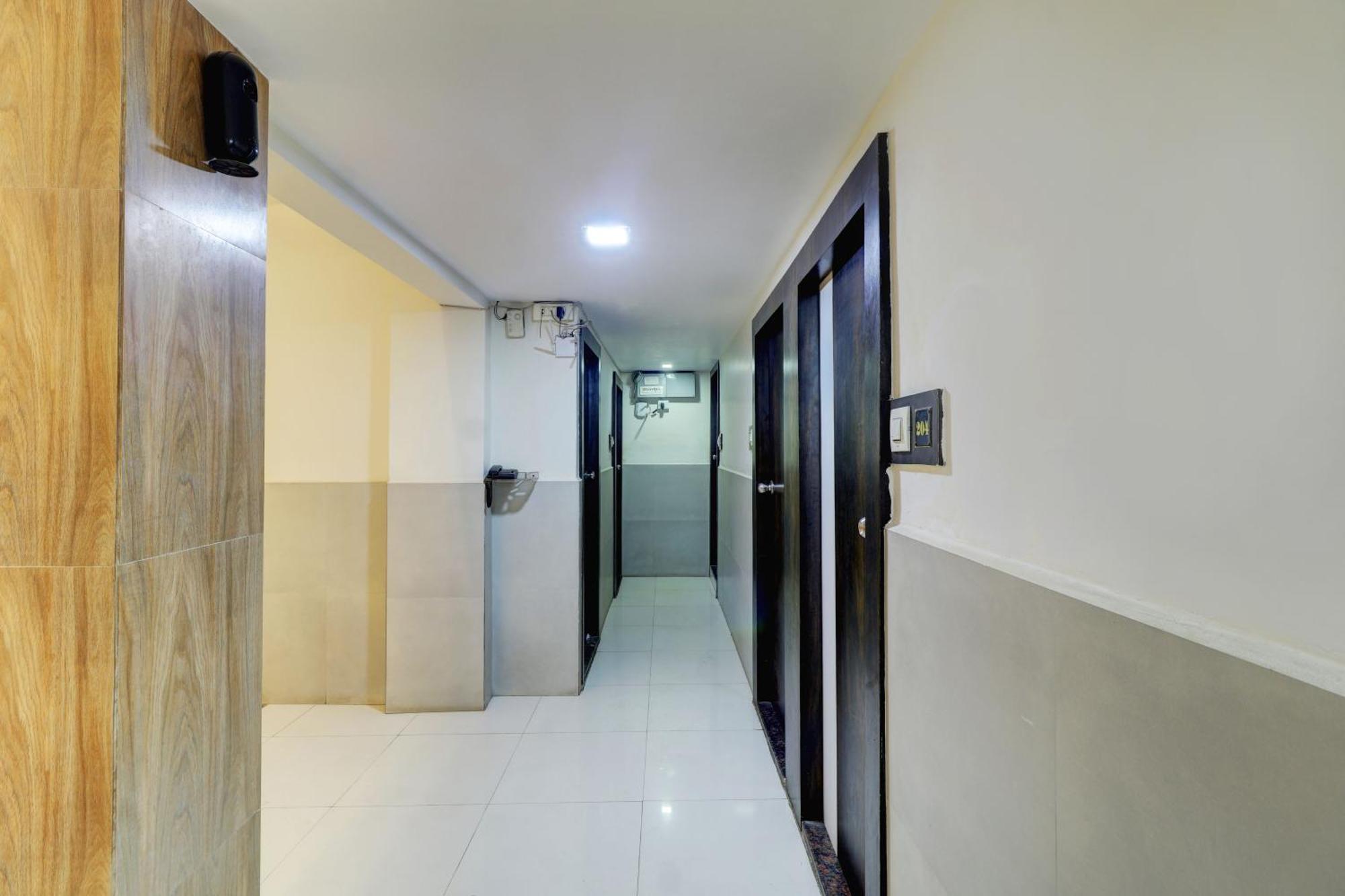 Hotel New Sarovar Grand Panvel Exterior foto